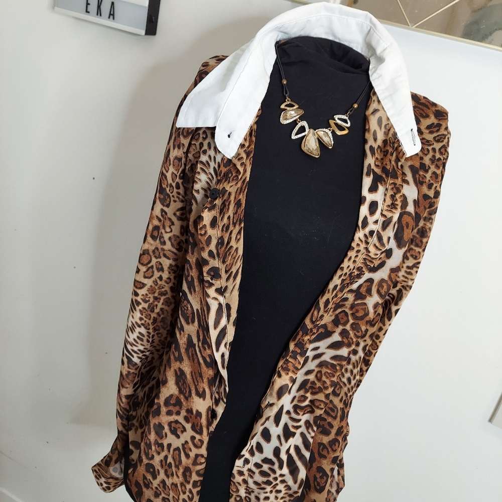 Leopard print blouse - Picture 11 of 12